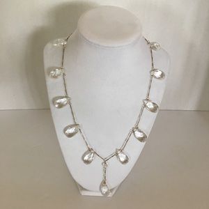 Sogoli crystal and gold necklace